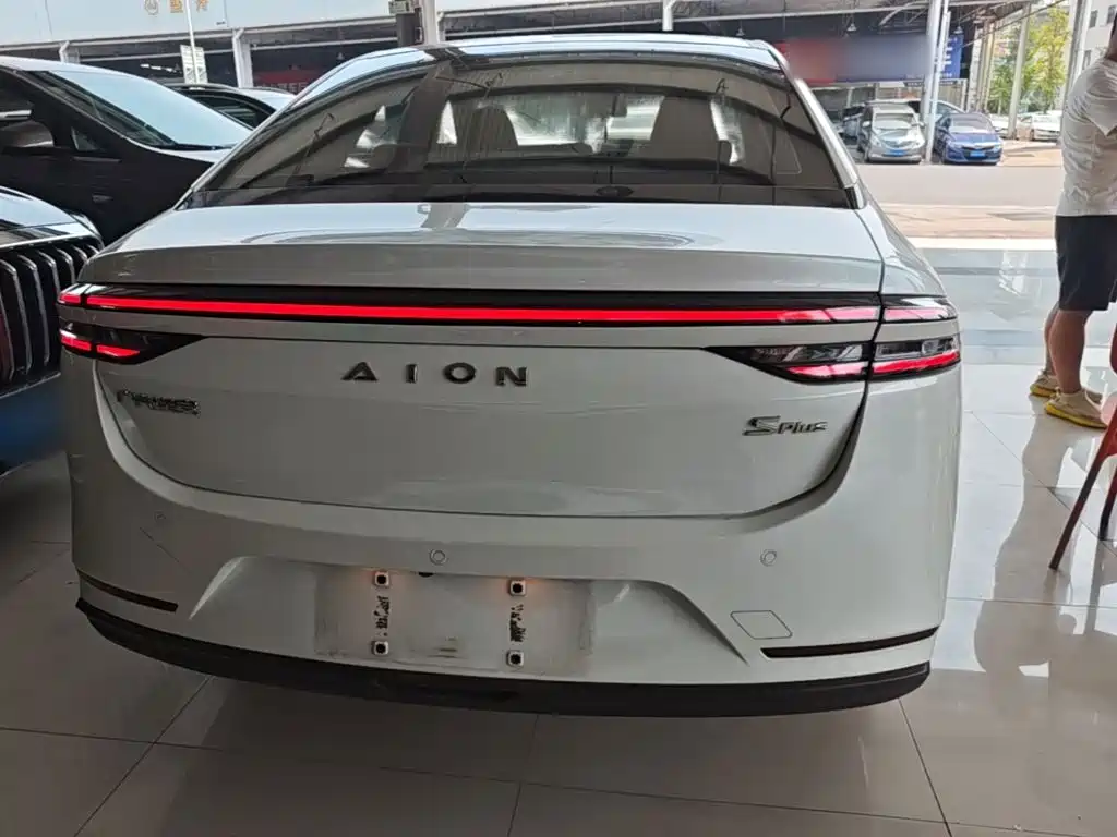 Aion AION S Plus — фото 6
