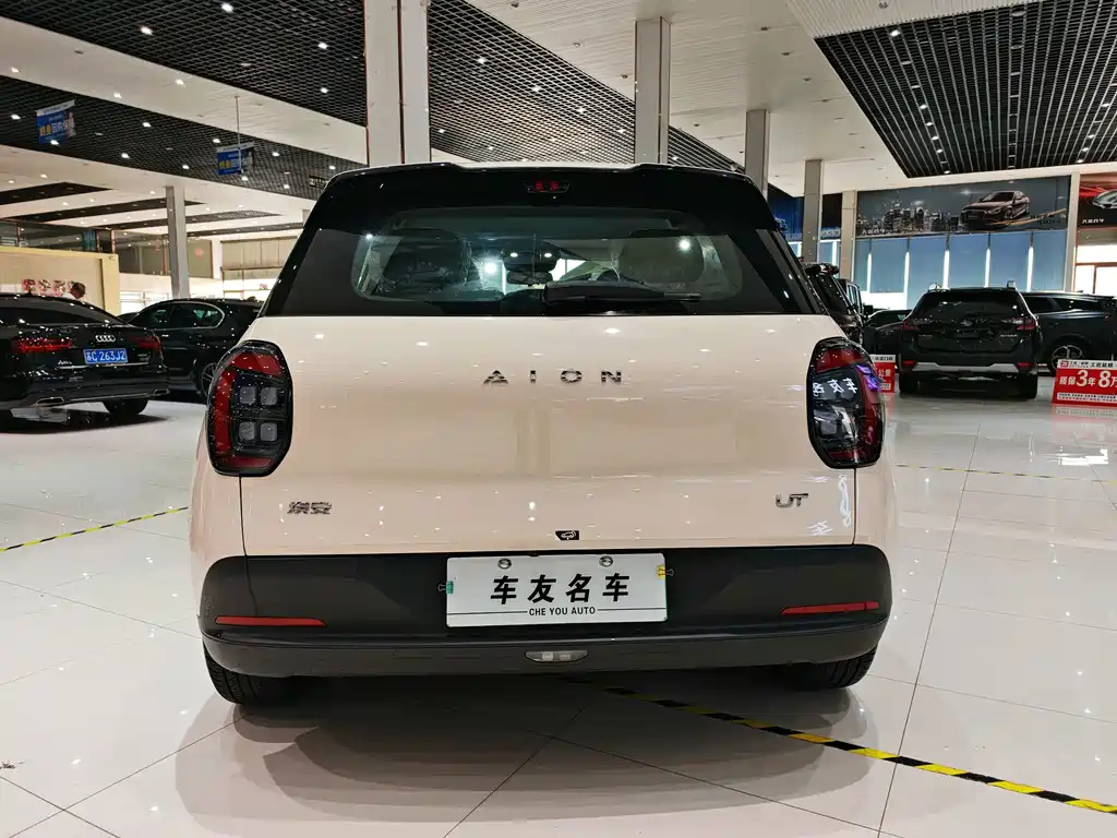 Aion AION UT — фото 8