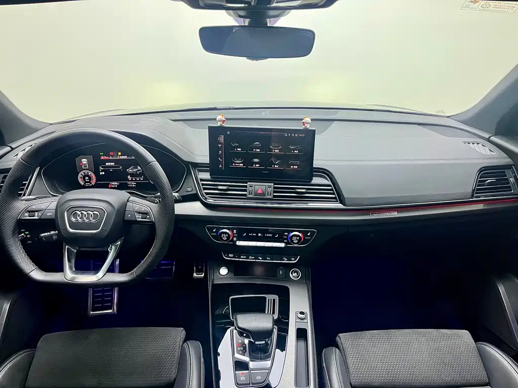 Audi Q5L Sportback — фото 7