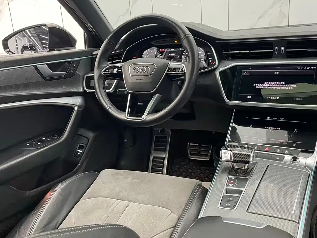 Audi A6L — фото 18