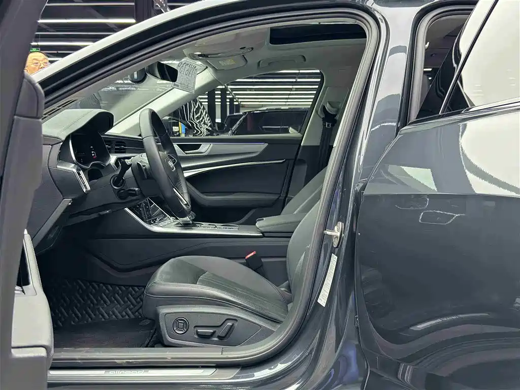 Audi A6 (Import) — фото 6