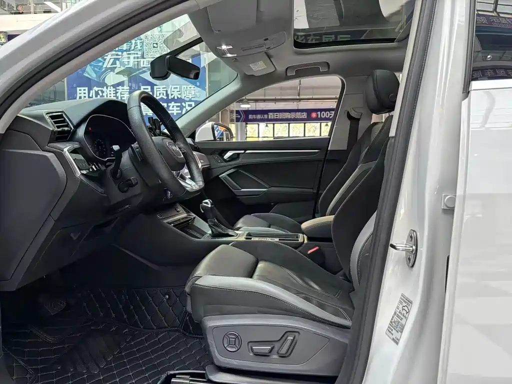 Audi Q3 Sportback — фото 4