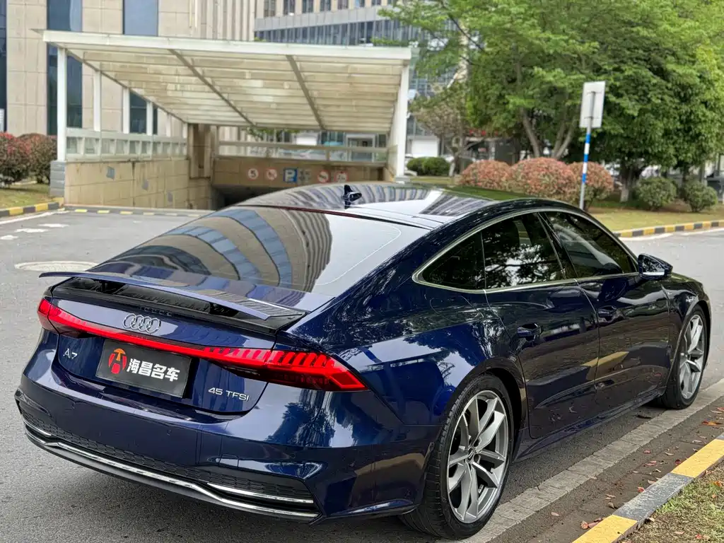 Audi A7 — фото 6