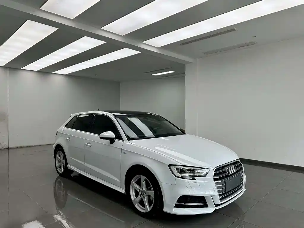 Audi A3 — фото 3