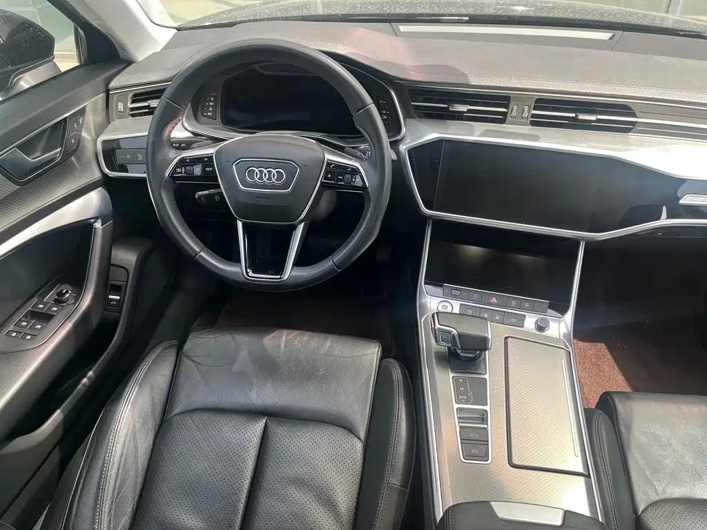 Audi A6L — фото 11