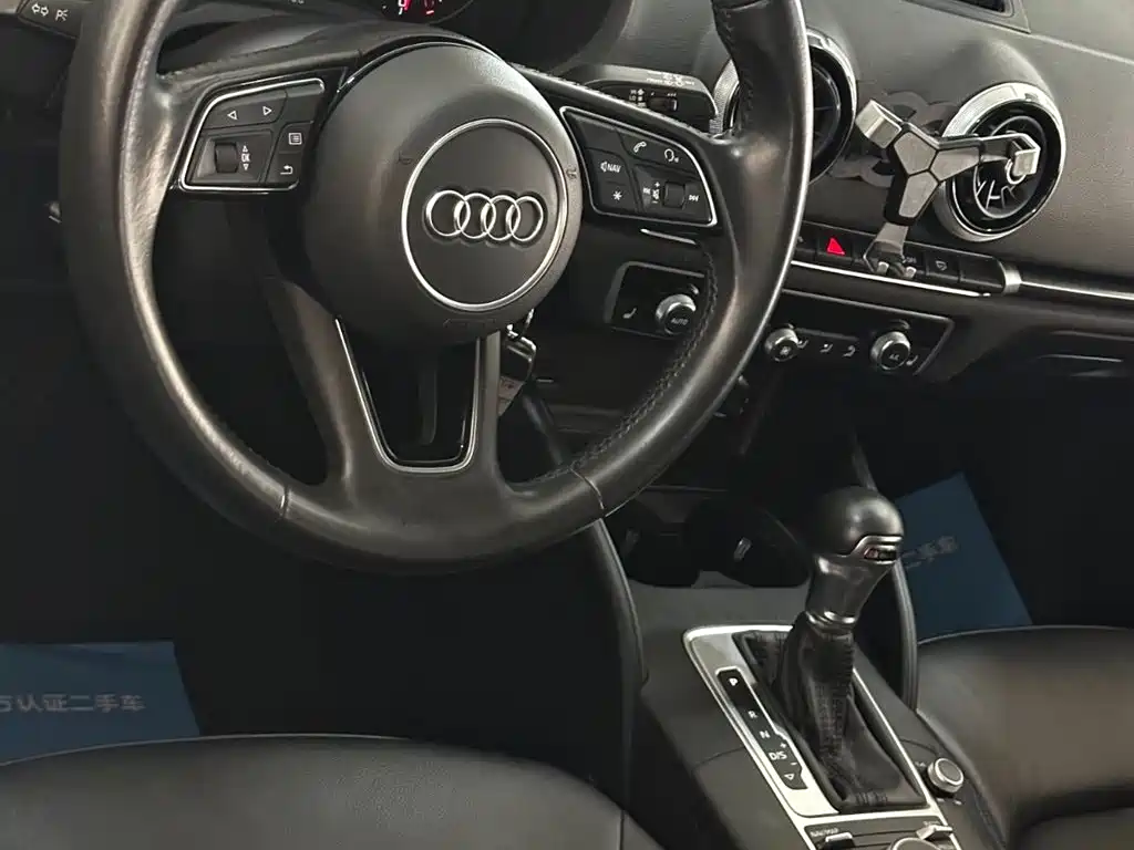 Audi A3 — фото 21