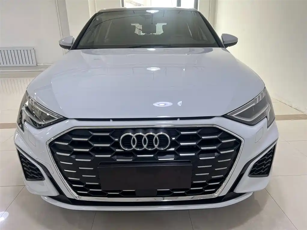 Audi A3 — фото 2