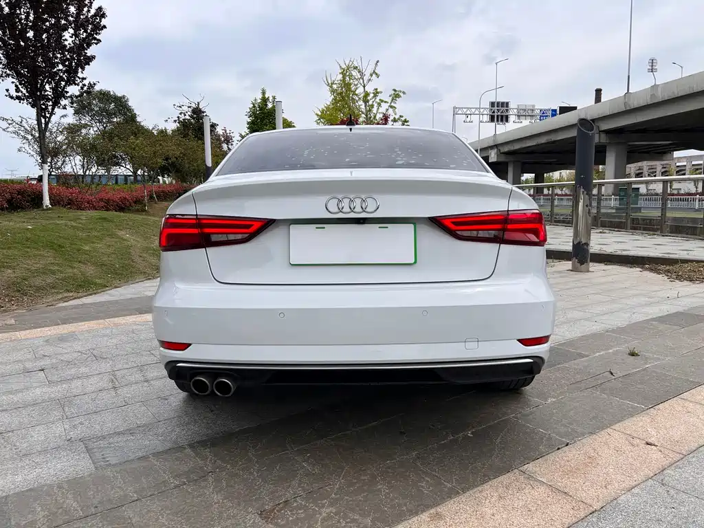 Audi A3 — фото 9