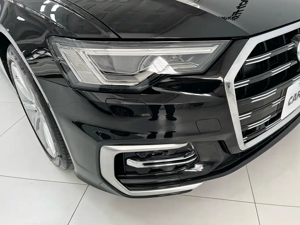 Audi A6L — фото 14