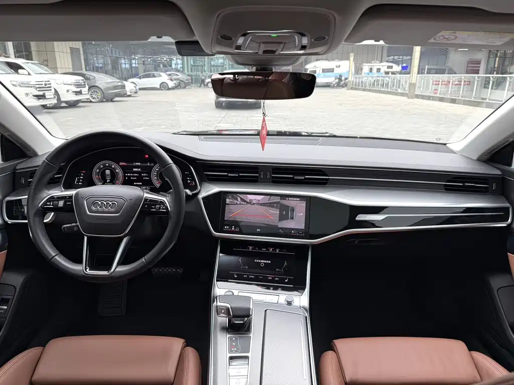 Audi A7 — фото 5