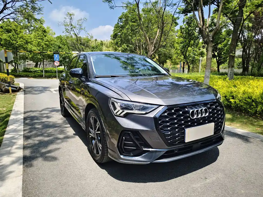 Audi Q3 Sportback — фото 3