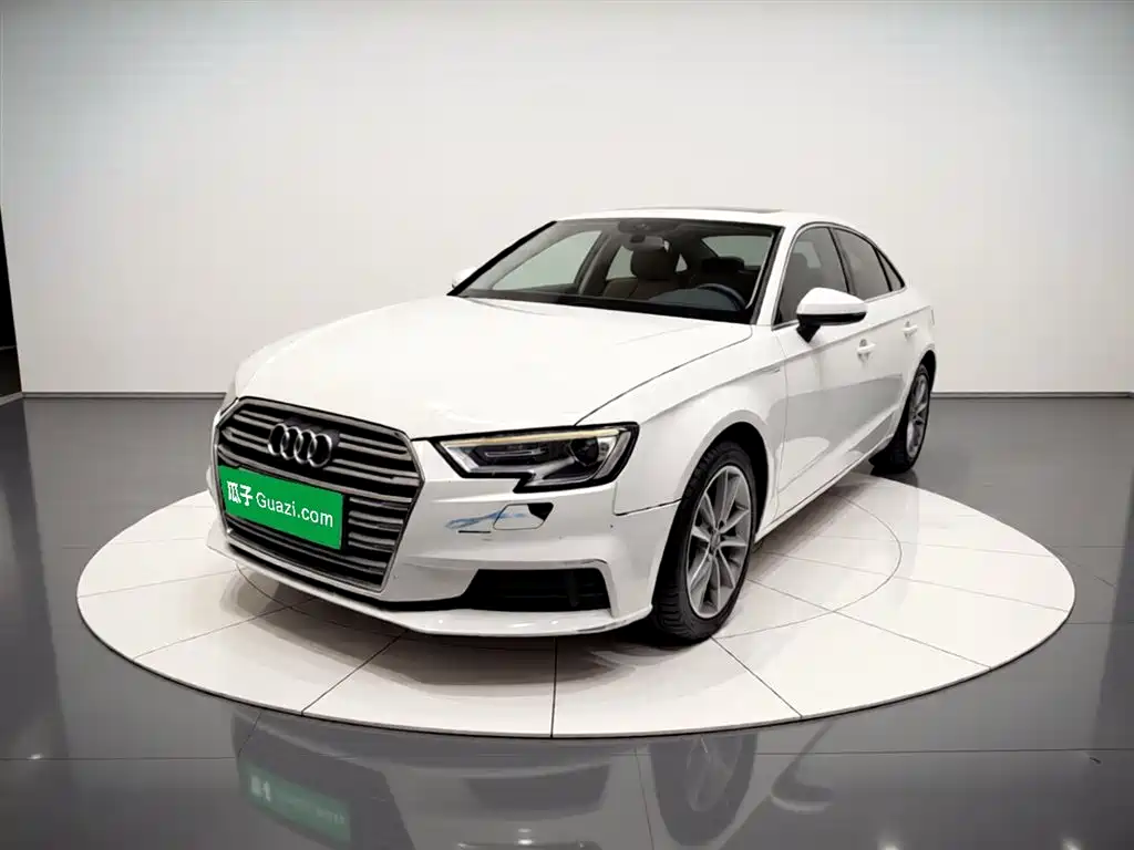 Audi A3 — фото 2