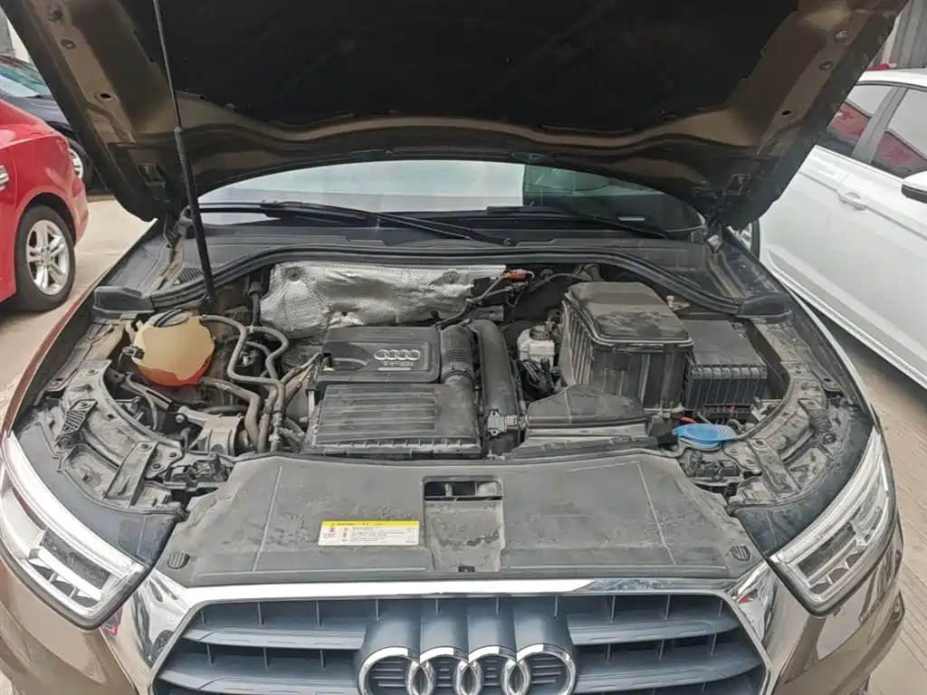 Audi Q3 — фото 20