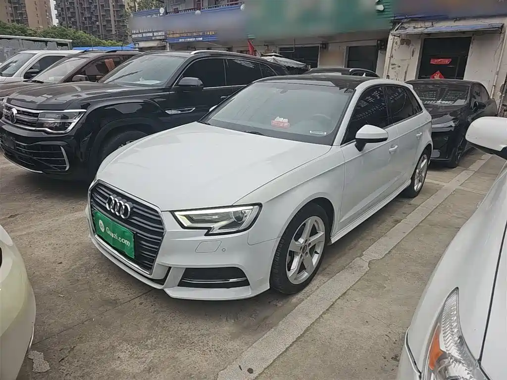 Audi A3 — фото 2