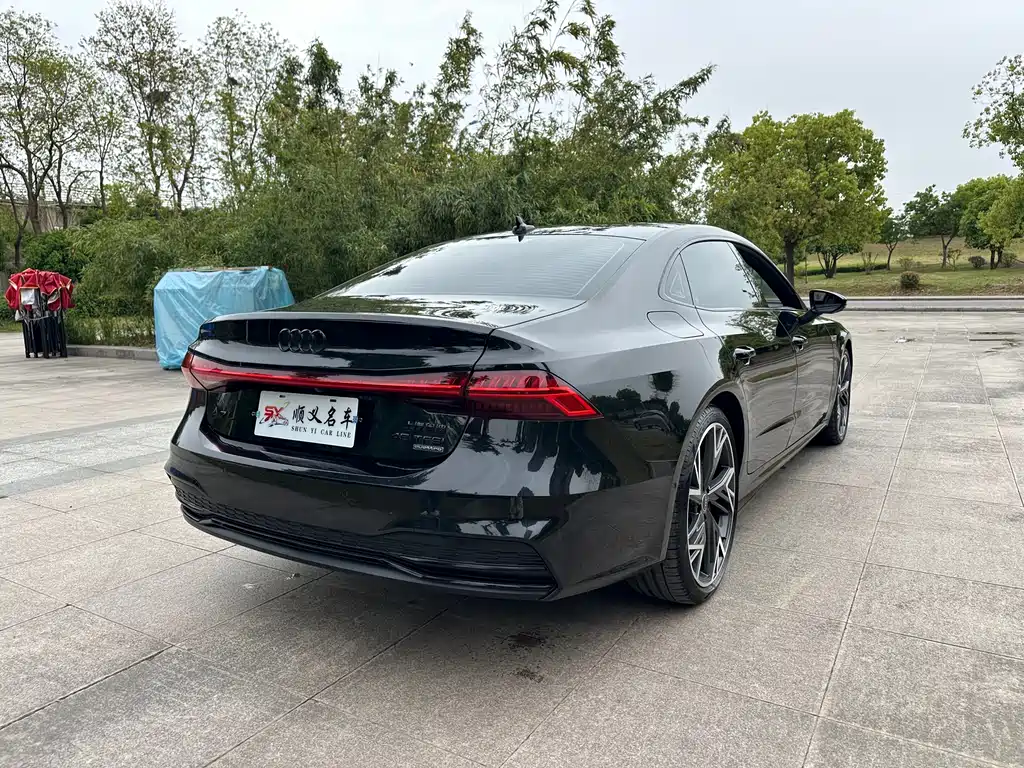 Audi A7L — фото 4