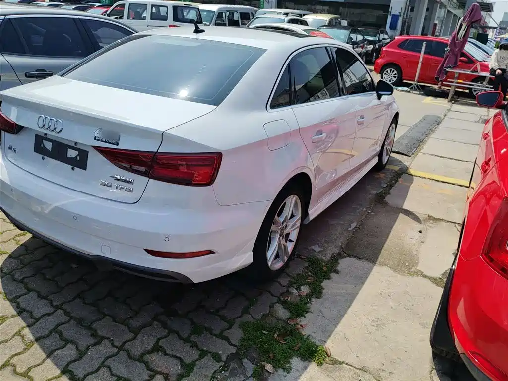 Audi A3 — фото 25