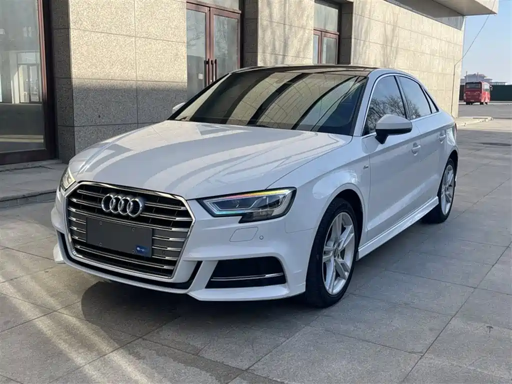 Audi A3 — фото 3