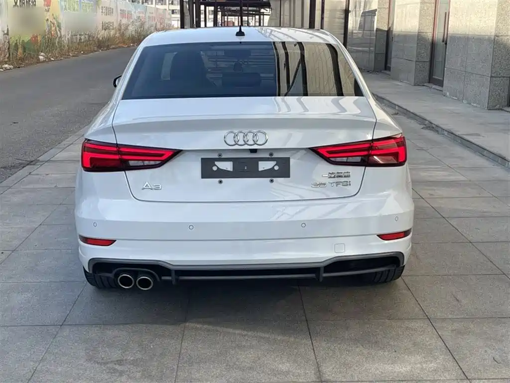 Audi A3 — фото 10