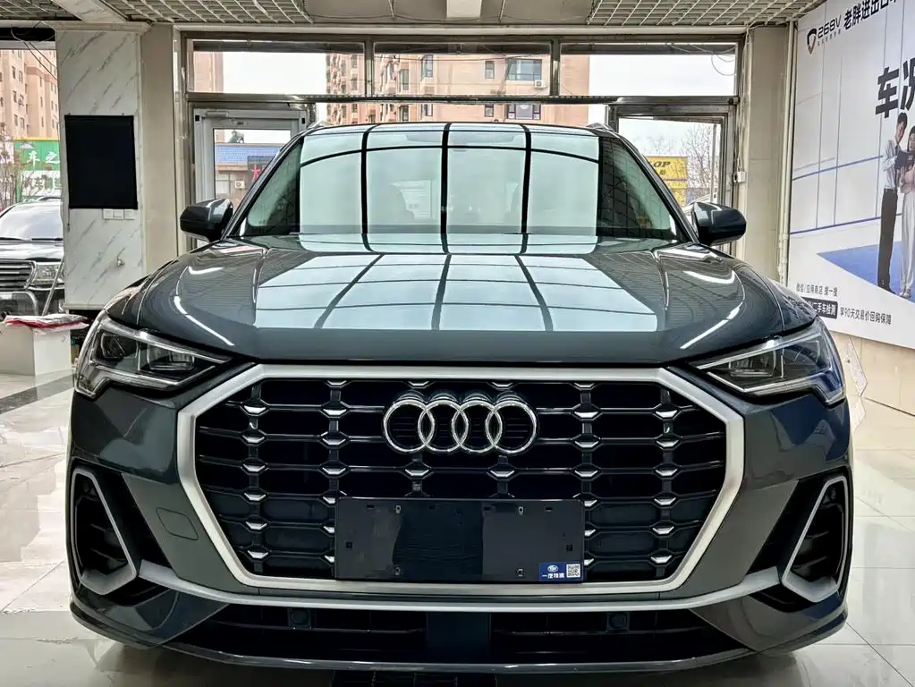 Audi Q3 — фото 2