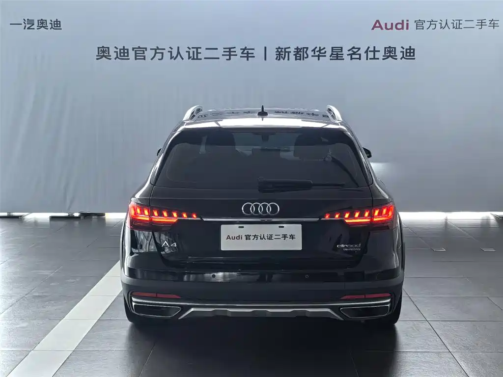 Audi A4 (Import) — фото 5