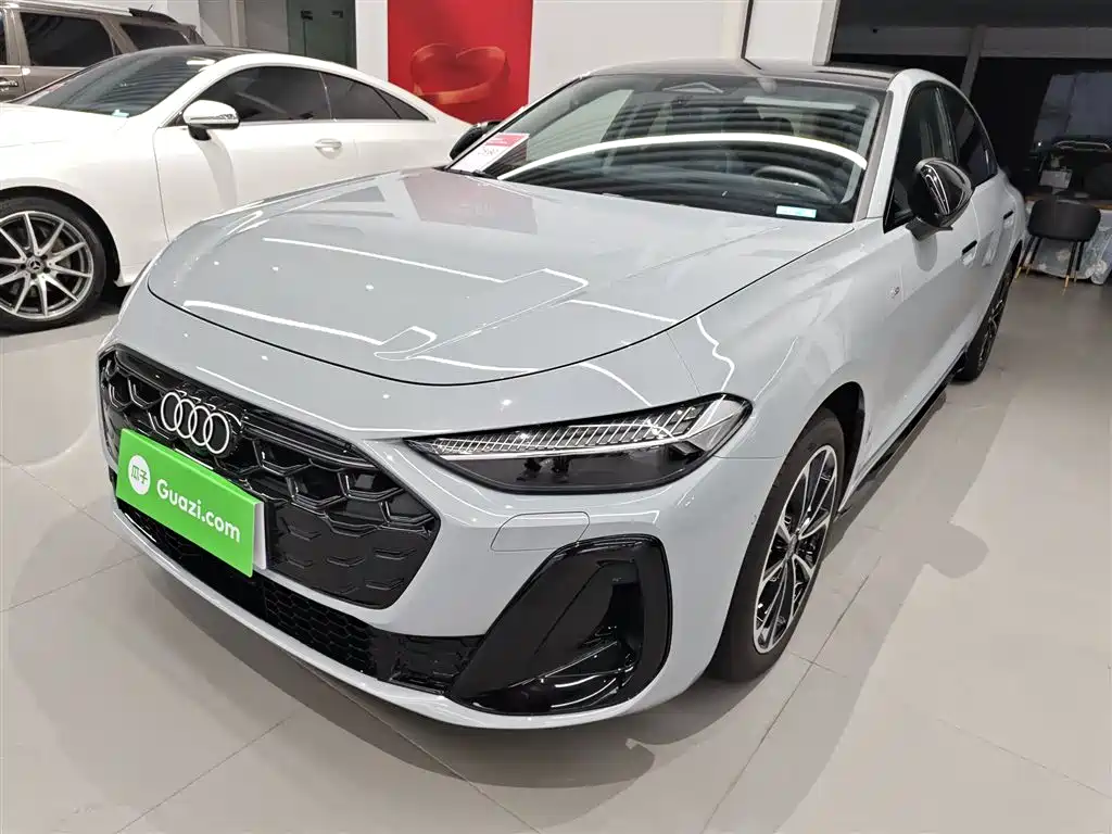 Audi A5L — фото 2
