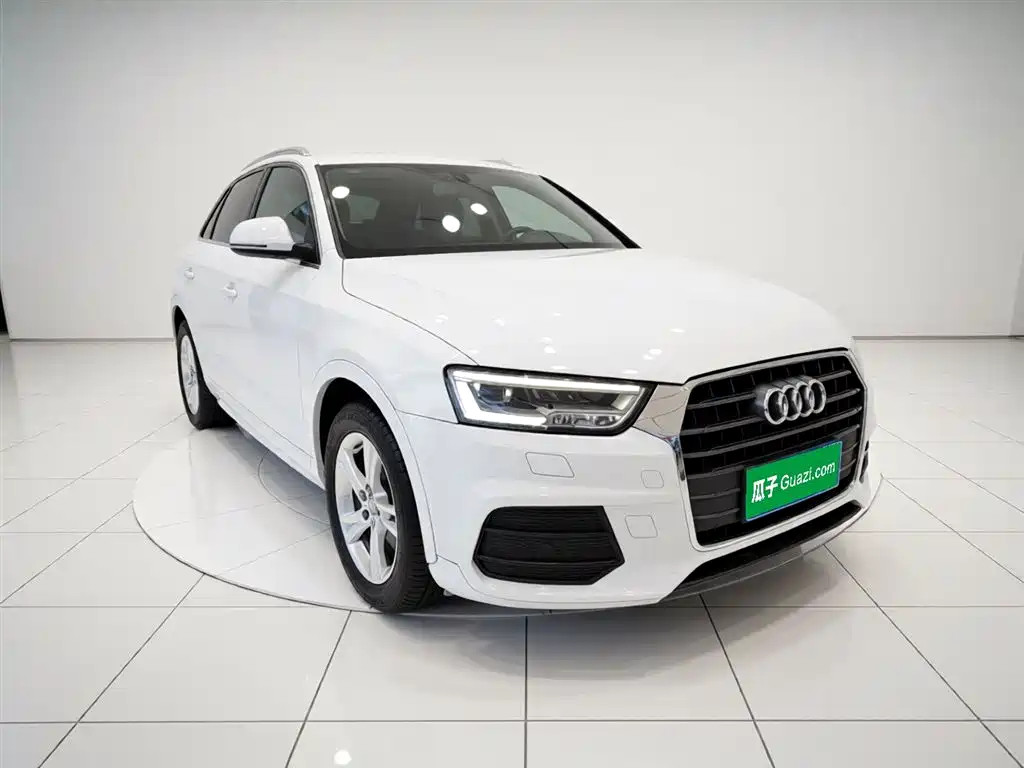 Audi Q3 — фото 4