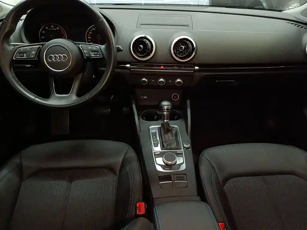 Audi A3 — фото 6