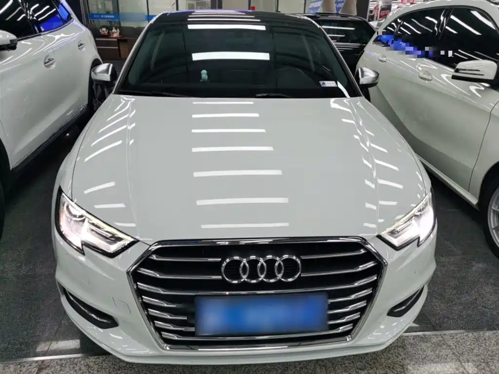 Audi A3 — фото 3