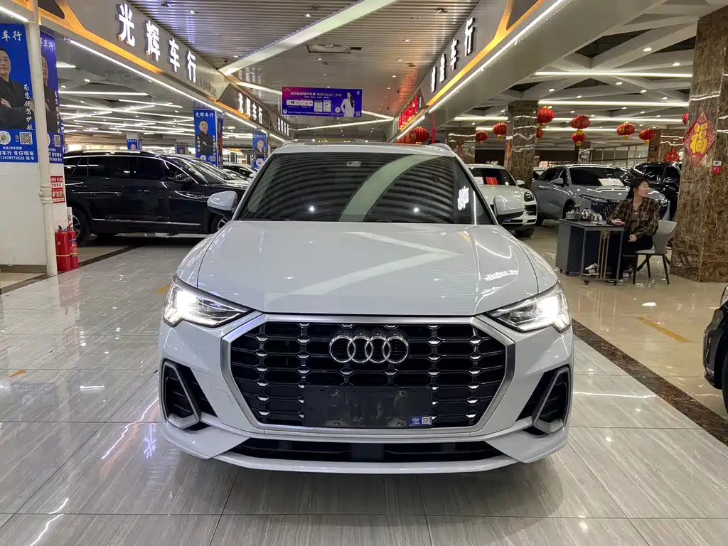 Audi Q3 — фото 2