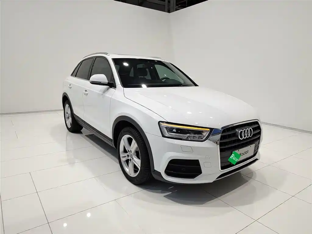 Audi Q3 — фото 4