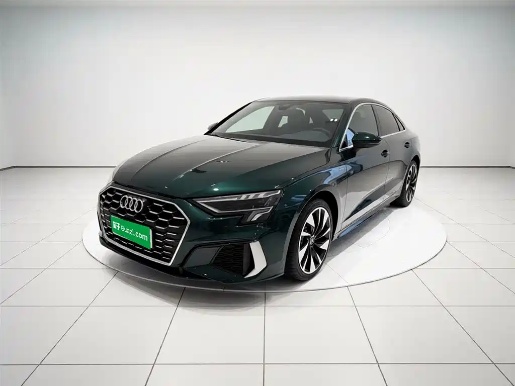 Audi A3 — фото 2