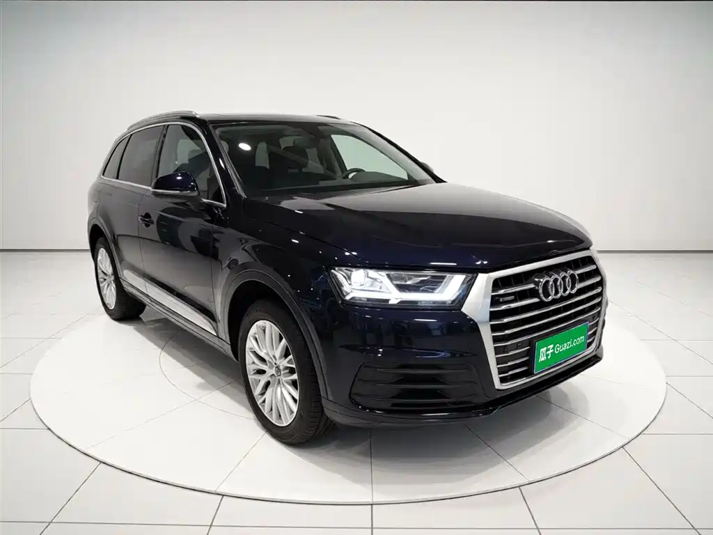 Audi Q7 — фото 4