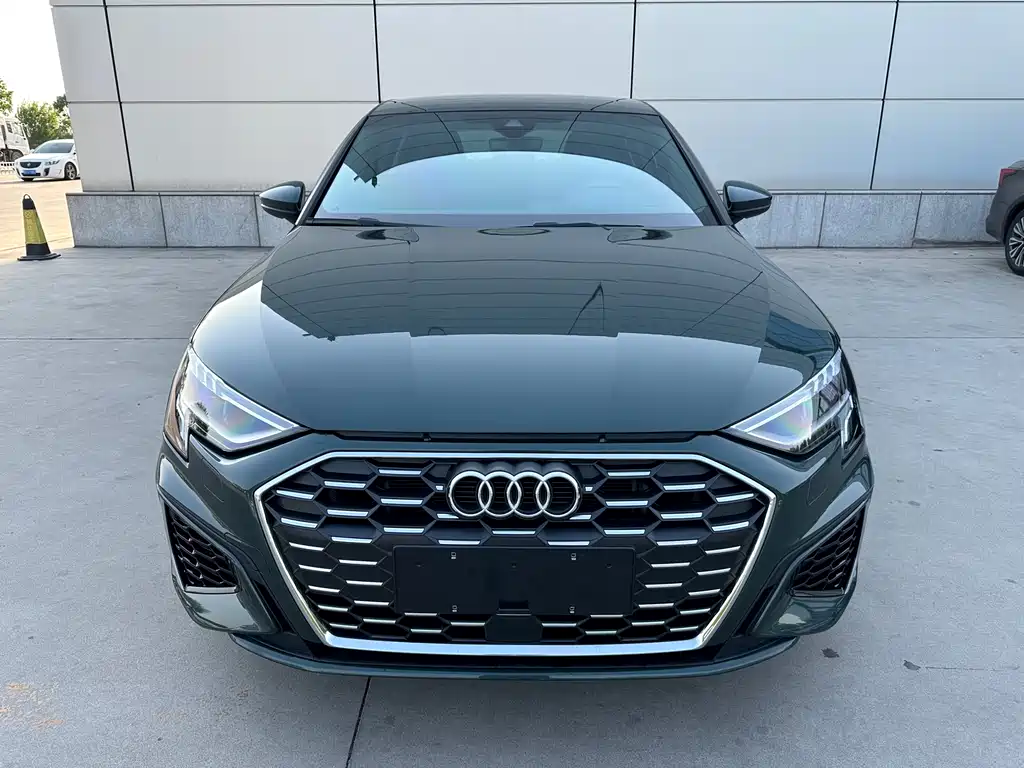 Audi A3 — фото 2