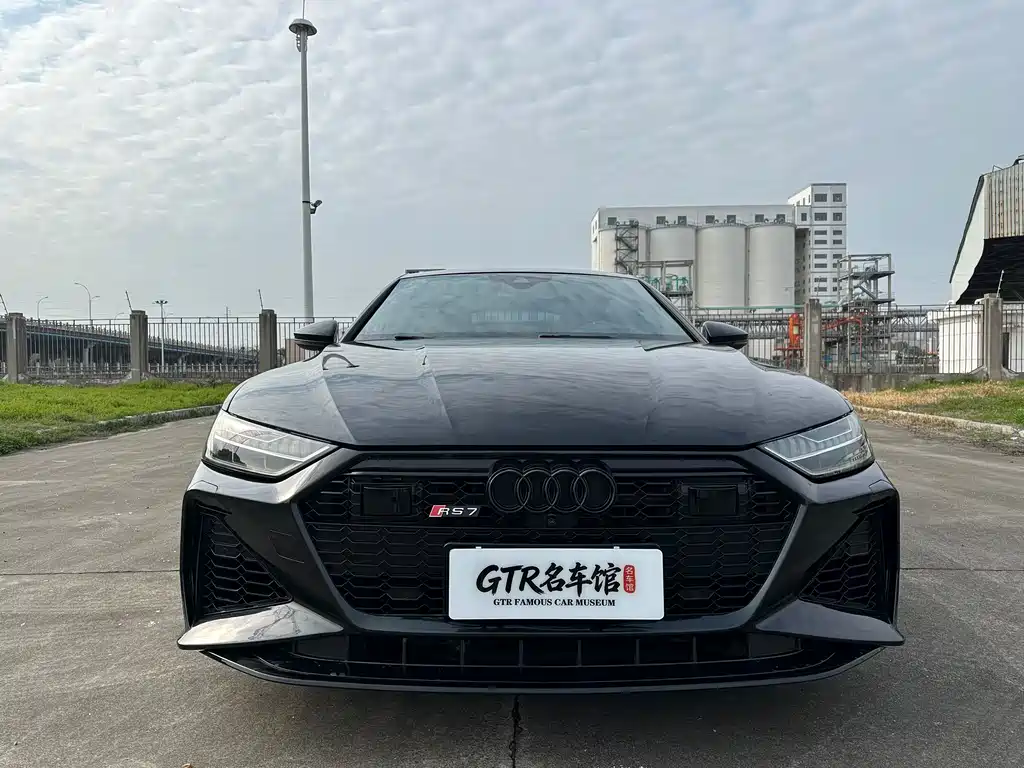 Audi A7 — фото 2