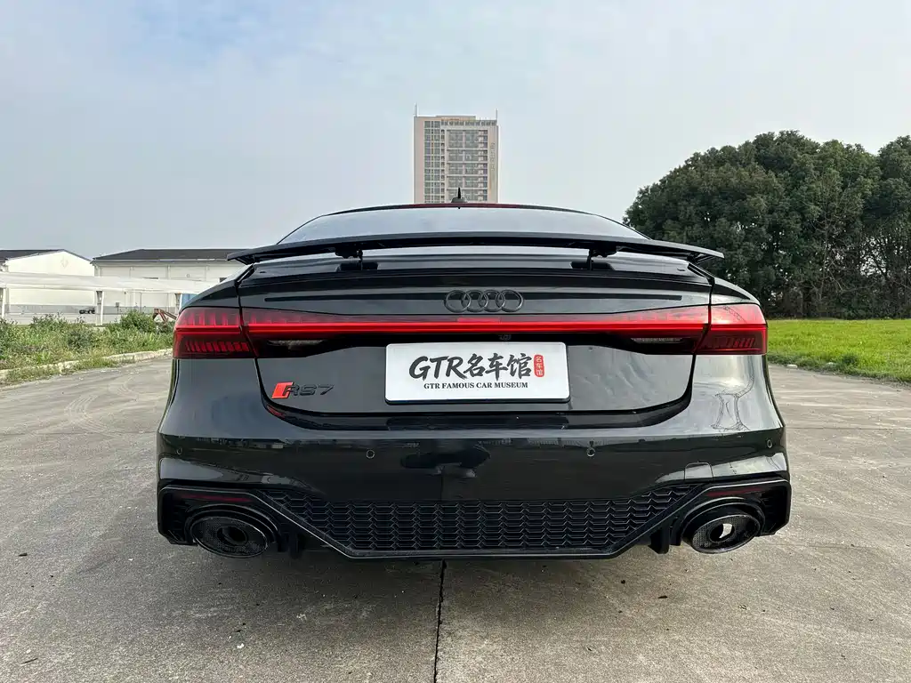 Audi A7 — фото 5