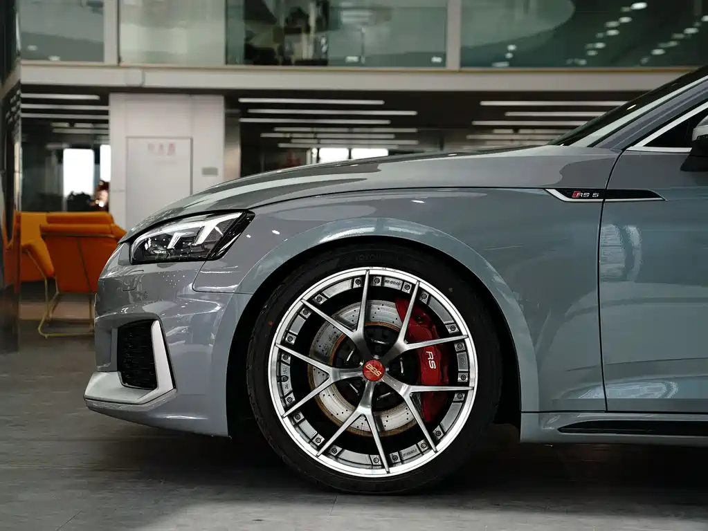 Audi RS 5 — фото 3