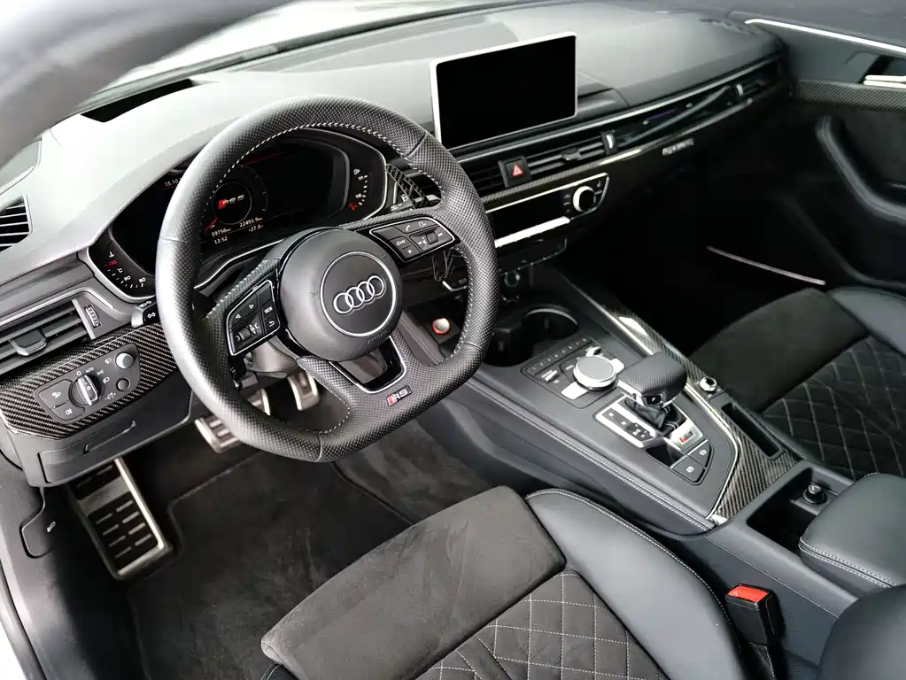 Audi RS 5 — фото 4