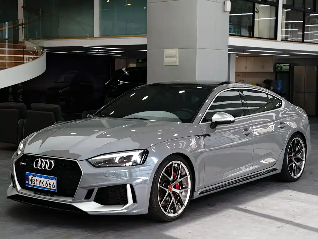 Audi RS 5