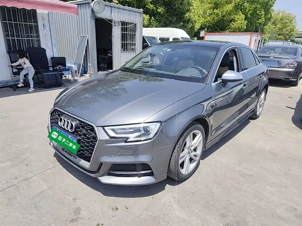 Audi A3 — фото 2