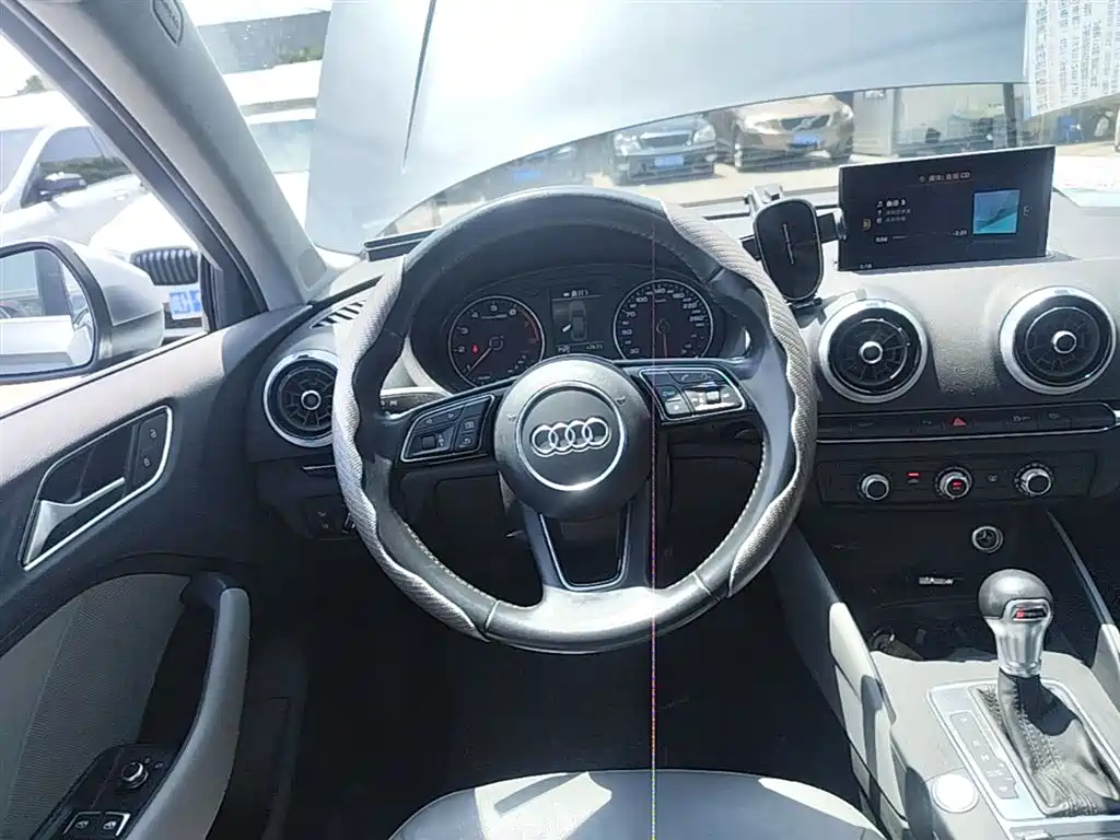 Audi A3 — фото 11