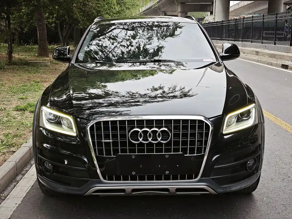 Audi Q5 — фото 2