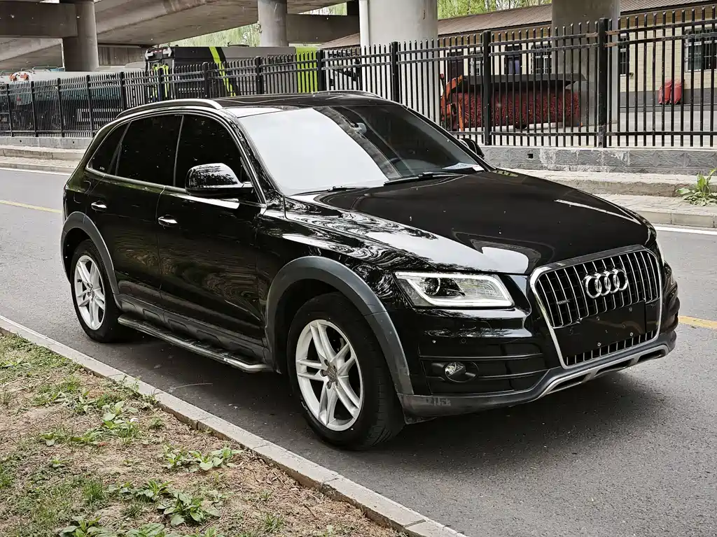 Audi Q5 — фото 3
