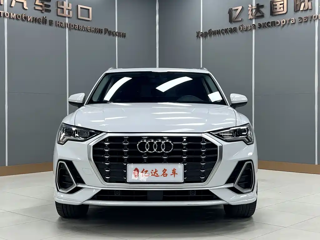 Audi Q3 — фото 2