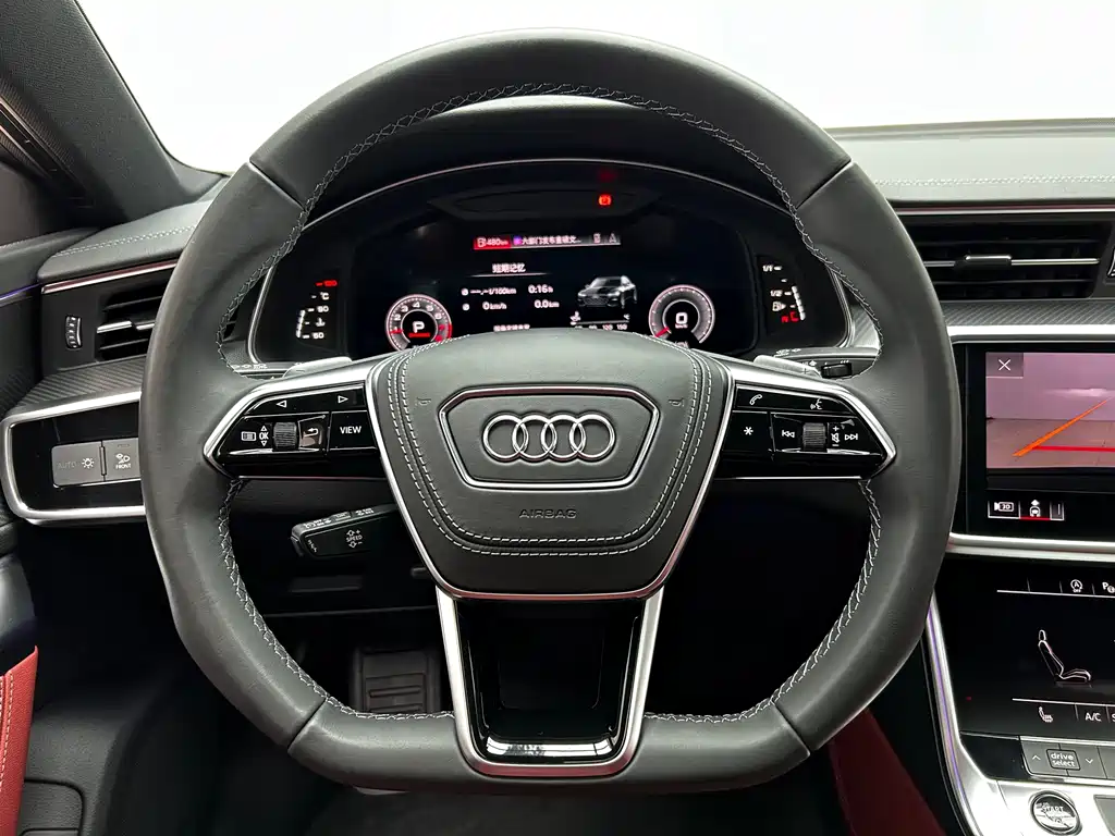 Audi A7L — фото 13