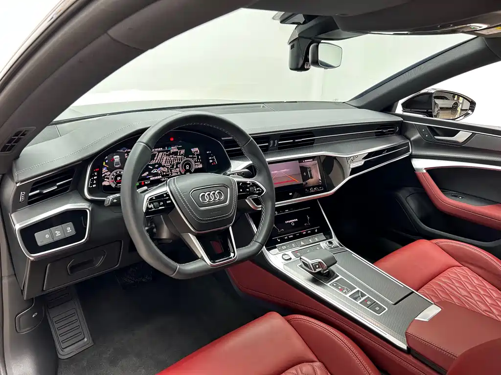 Audi A7L — фото 8