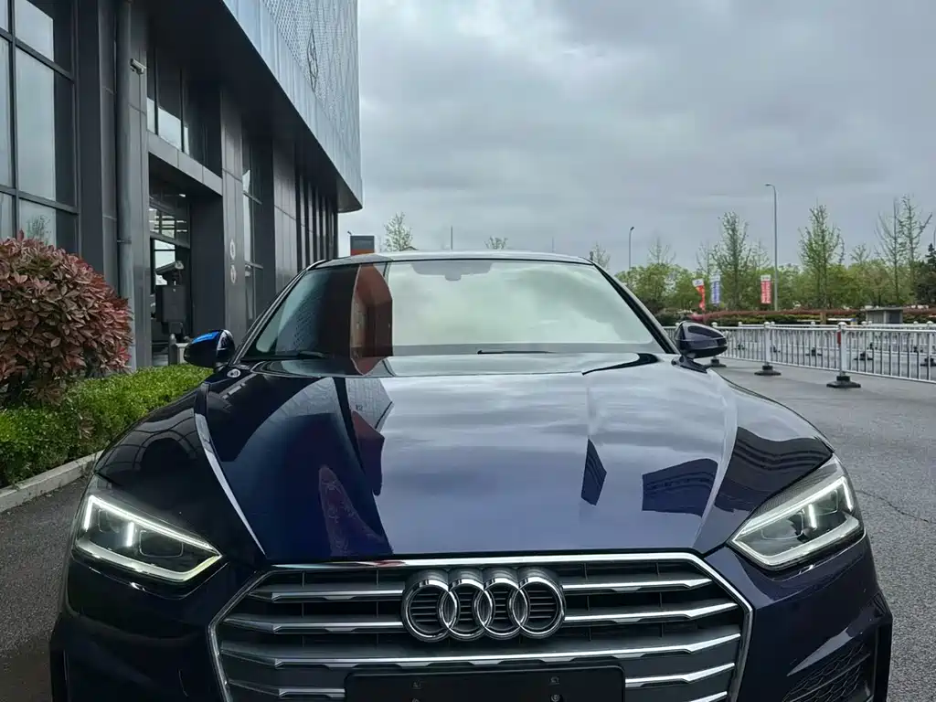 Audi A5 (Import) — фото 2