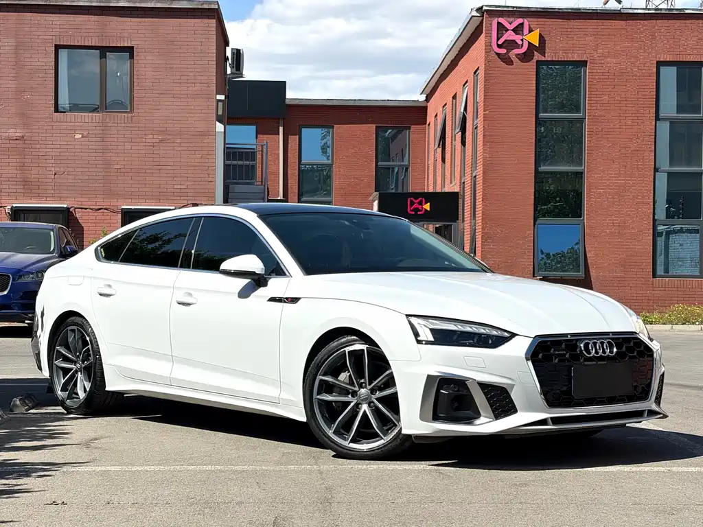 Audi A5 (Import) — фото 3