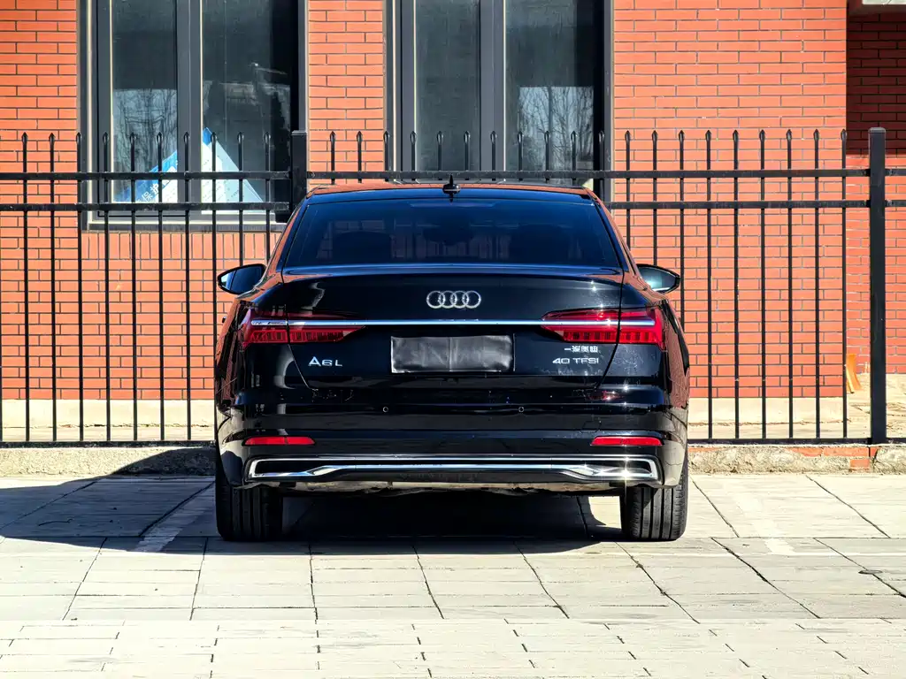 Audi A6L — фото 6