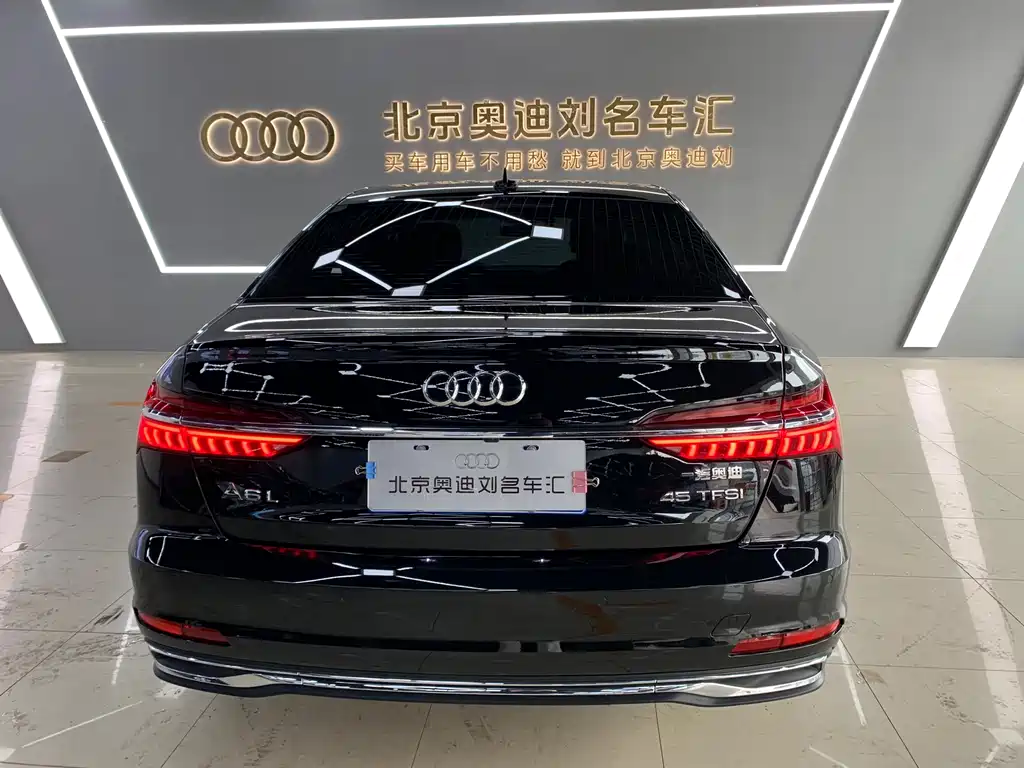 Audi A6L — фото 6