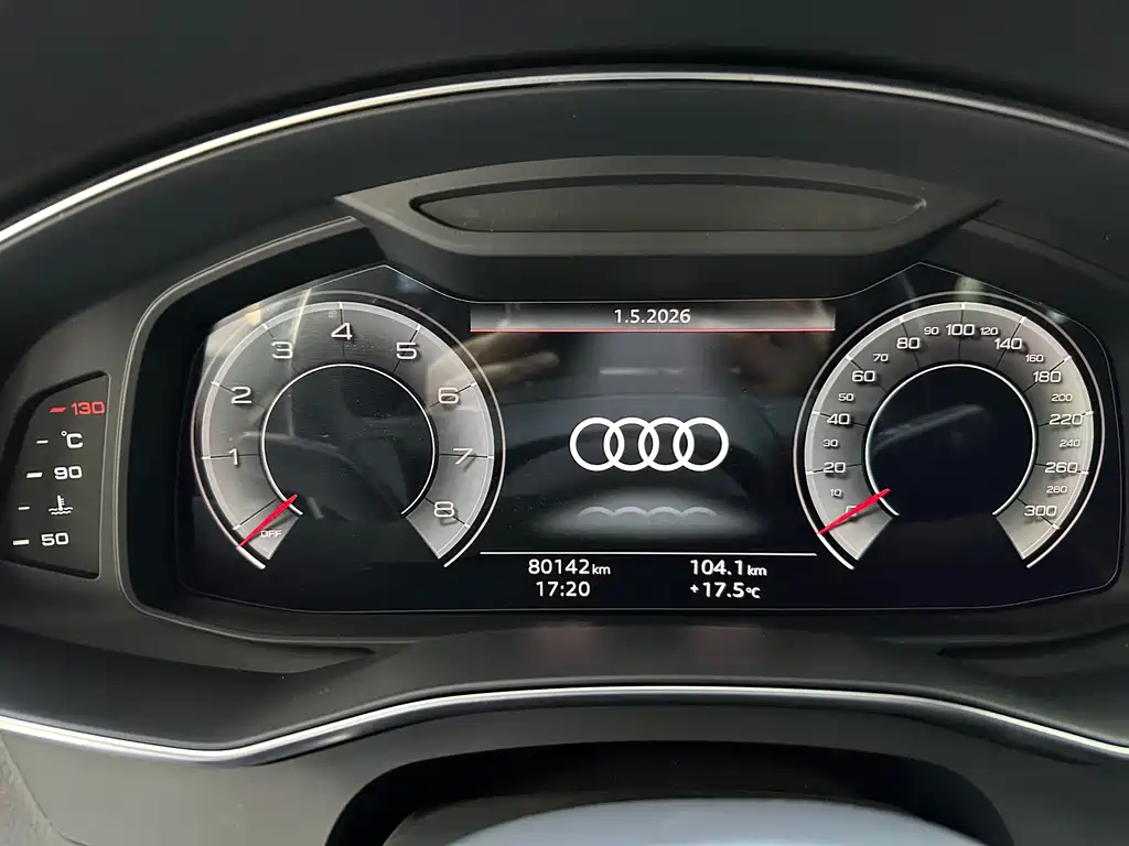 Audi A6L — фото 9